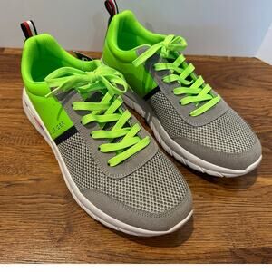 Tommy Hilfiger Numly Striped Jogger Sneakers Lime Gray Men’s Size 12 NWT Sporty